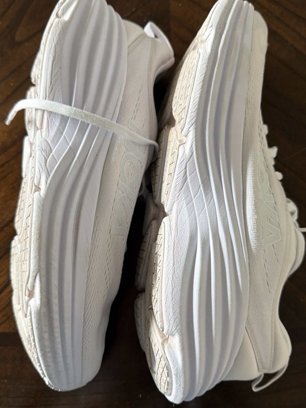 Hoka Bondi 8. Men running sneakers Size 9 ,5D - Picture 2 of 4